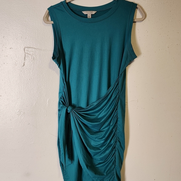 nine eight new york Dresses & Skirts - Knot-Front Sleeveless Midi Dress in Teal by Vince Camuto